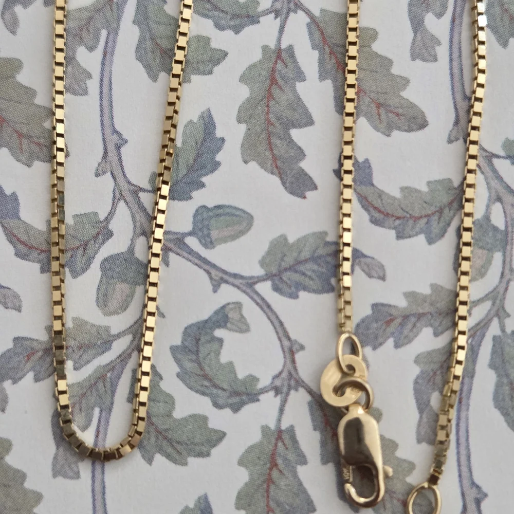 Gold Chain - Picture 10 of 14